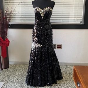 DANCING QUEEN Black w silver jeweled Sequins Corset Mermaid Gown size M